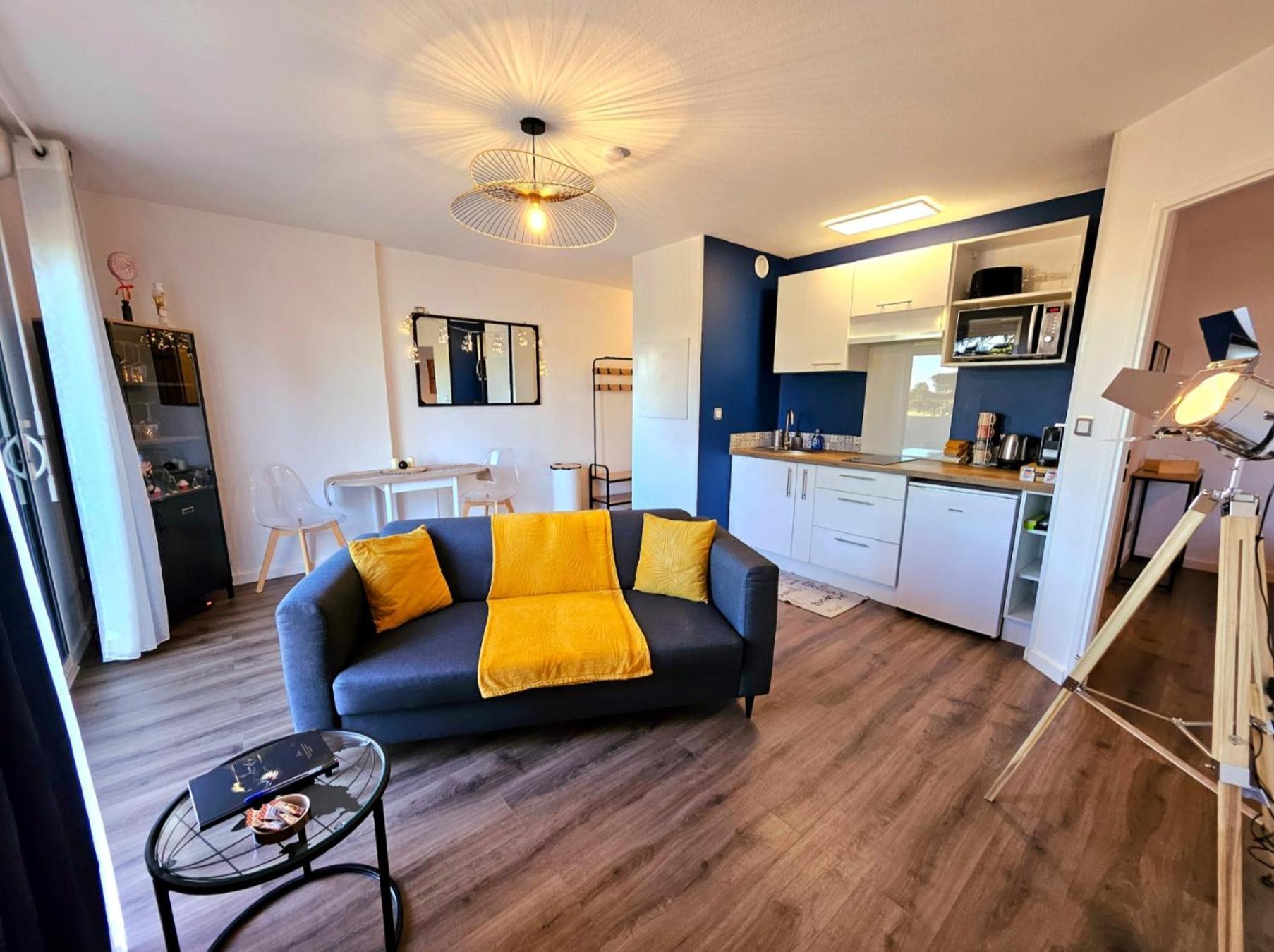Appartement Residentiel Avec Parking/Proche Centre Angoulême Exteriér fotografie